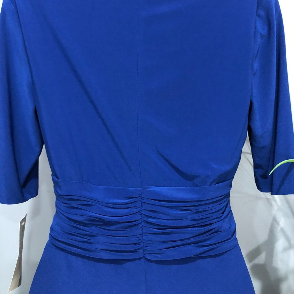 CASUAL RUCHED DRESS - Picture 9 of 11